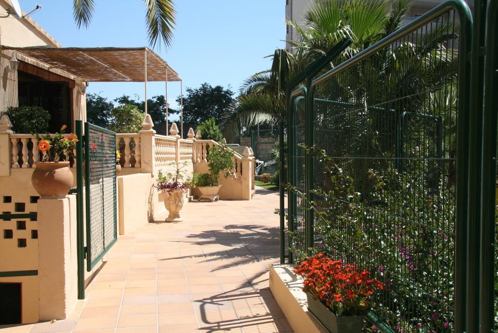 Apartamentos Palm Court เบนิดอร์ม ภายนอก รูปภาพ