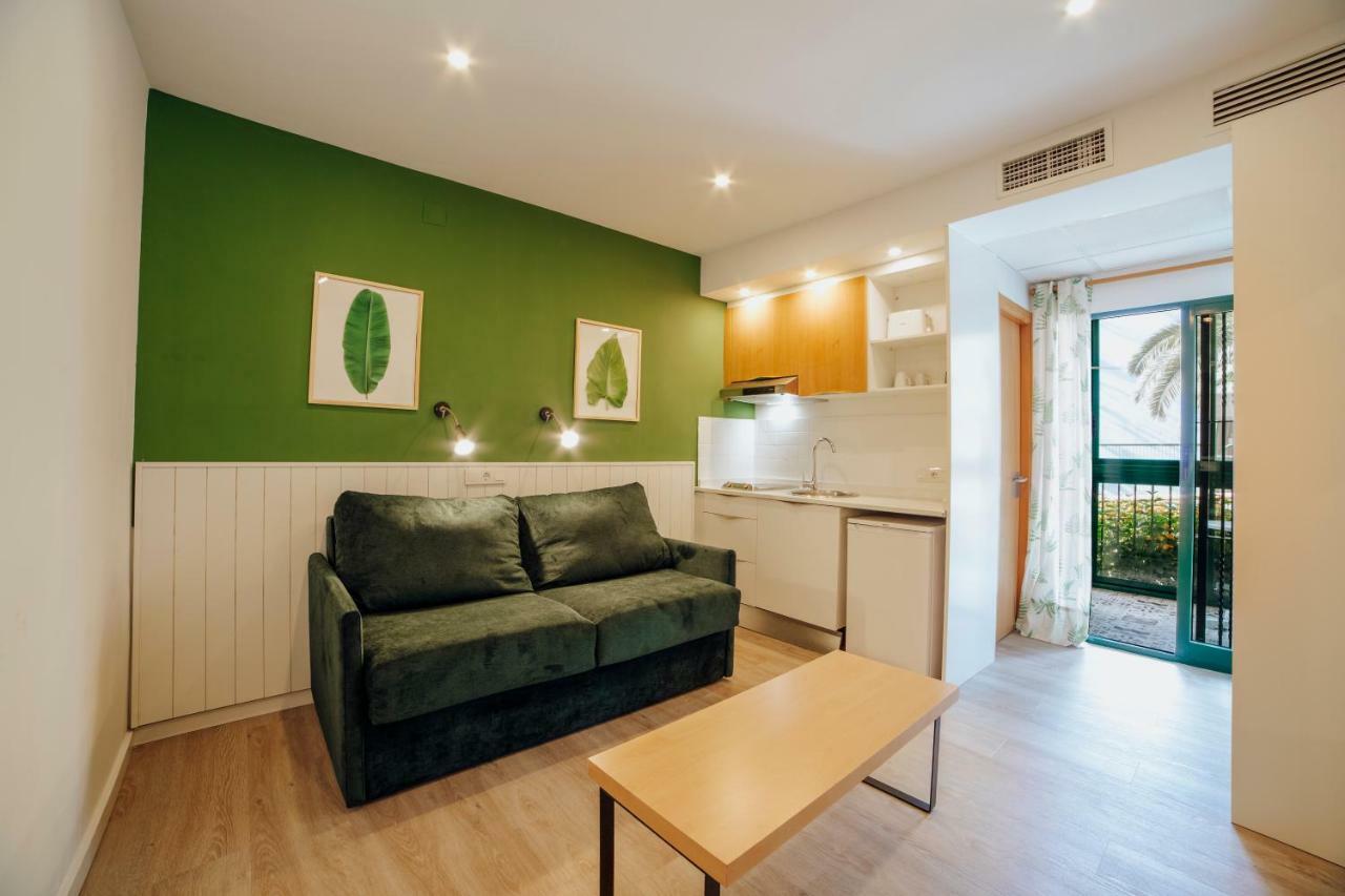 Apartamentos Palm Court เบนิดอร์ม ภายนอก รูปภาพ